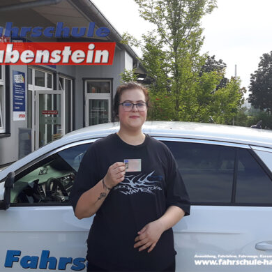 fahrschule-in-amerang-wasserburg-bad-endorf-halfing-auto-fuehrerschein-motorrad-lkw-kawasaki-automatik-regelung