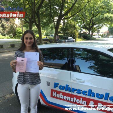 fahrschule-in-rosenheim-auto-fuehrerschein-fahrsimulator-simulator