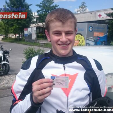 fahrschule-in-rosenheim-auto-fuehrerschein-motorradfuehrerschein