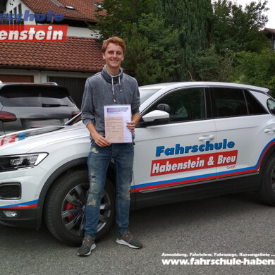 fahrschule-in-rosenheim-autofuehrerschein-fahrsimulator-simulator-lernprogramm-fuer-theoriepruefung-praktische-pruefung