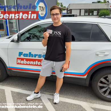 fahrschule-in-rosenheim-autofuehrerschein-fuehrerschein-auto-roller-mit-15