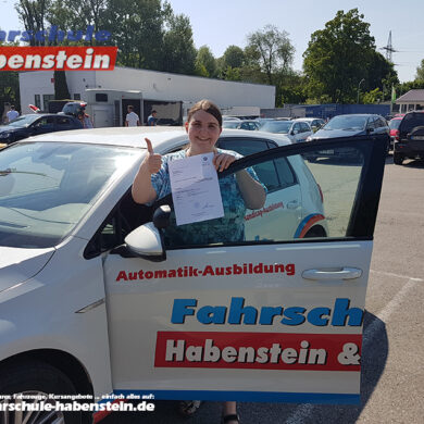 fahrschule-in-rosenheim-automatik-fuehrerschein-handicap-ausbildung