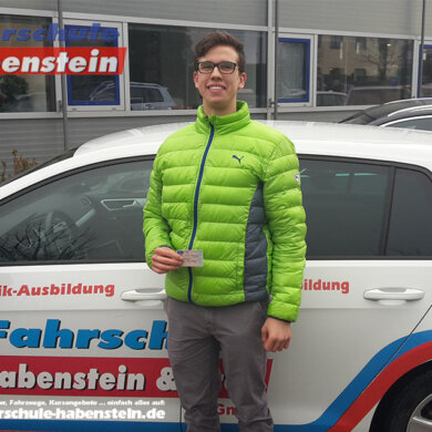 fahrschule-in-rosenheim-automatikfuehrerschein-handicap-ausbildung