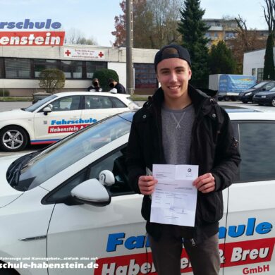 fahrschule-in-rosenheim-bad-aibling-bruckmuehl-auto-fuehrerschein-motorrad-fuehrerschein-arabisch