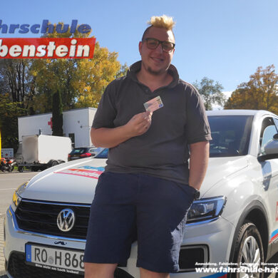 fahrschule-in-rosenheim-bad-aibling-kolbermoor-bruckmuehl-autofuehrerschein-motorrad-bus-fuehrerschein