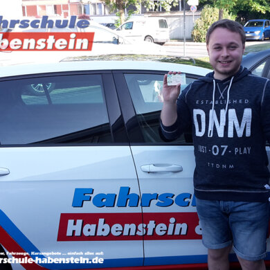 fahrschule-in-rosenheim-bad-aibling-schechen-fahrsimulator-begleites-fahren