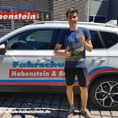 fahrschule-in-rosenheim-bad-endorf-halfing-fahrsimulator-in-rosenheim