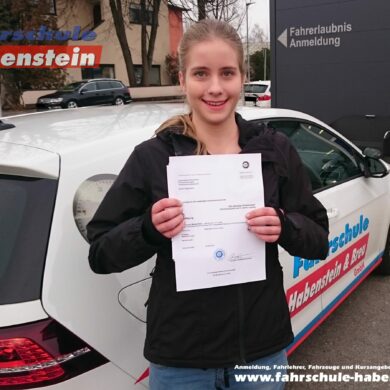 fahrschule-in-rosenheim-fahrsimulator-arabisch-fuehrerschein-syrisch-umschreibung-auslaendischer-fuehrerschein