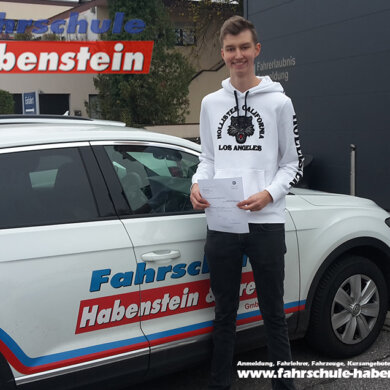 fahrschule-in-rosenheim-fahrsimulator-autofahren-lernen-schnell-kurs-gabelstapler