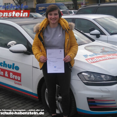 fahrschule-in-rosenheim-fahrsimulator-autofuehrerschein-motorradfuehrerschein-automatikfuehrerschein