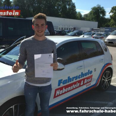 fahrschule-in-rosenheim-fahrsimulator-fuehrerschein-finanzierung-schnell-kurs