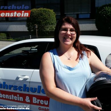 fahrschule-in-rosenheim-happing-erlenau-stadtmitte-roller-fuehrerschein-mofa-fuehrerschein-motorrad-fuehrerschein