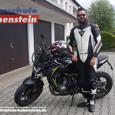 fahrschule-in-rosenheim-motorradfuehrerschein-lkw-fuehrerschein-c-und-ce