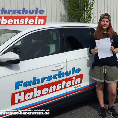 fahrschule-in-rosenheim-motorradfuererschein-anhaengerfuehrerschein-autofuehrerschein-lkw-fuehrerschein
