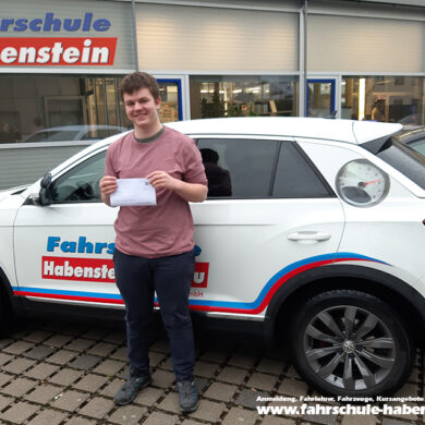 fahrschule-in-rosenheim-schechen-autofuehrerschein-schnellkurs-b17-