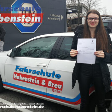 fahrschule-in-rosenheim-und-umgebung-autofuehrerschein-fahrsimulator-motorrad-fuehrerschein-kawasaki-ktm