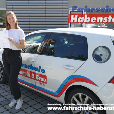 fahrschule-in-rosenheim-und-umgebung-autofuehrerschein-mit-17-begleitetes-fahren