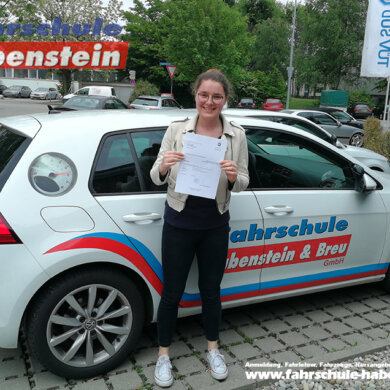 fahrschule-in-rosenheim-vogtareuth-schechen-autofuehrerschein-mit-17-jahren-automatik