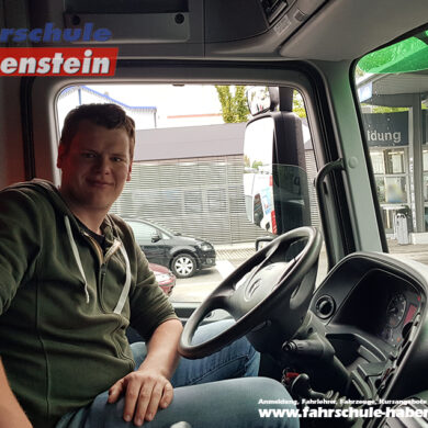 fahrschule-in-rosenheim-vogtareuth-schechen-lkw-fuehrerschein-bildungsgutscheine-arbeitsamt