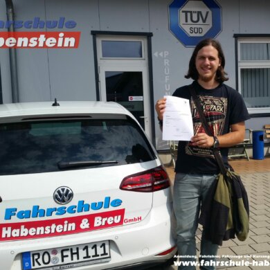 fahrschule-in-rosenheim-wasserburg-halfing-bad-endorf-ferienkurs-schnellkurs-auto-fuehrerschein-mit-17-begleitetes-fahren