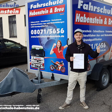 fahrschule-in-wasserburg-in-amerang-in-griesstaett-anhaenger-fuehrerschein-be-b96-pferdeanhaenger