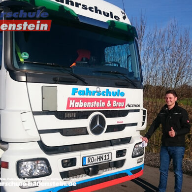 fahrschule-in-wasserburg-lkw-fuehrerschein-mit-18-grundqualifikation