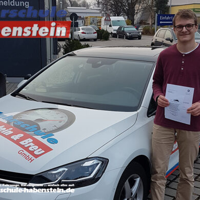 fhrerschein-fahrsimulator-fahrlehrer-begleitetesfahren-gabelstablerkurs-ladekrankurs-asfseminar-auffrischungskurs