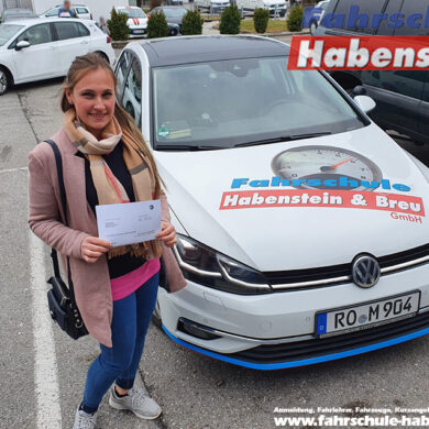 Herzlichen Glückwunsch zur bestandenen Fahrerlaubnisprüfung Klasse B in Rosenheim.