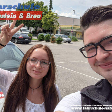 Herzlichen Glückwunsch zur bestandenen Führerscheinprüfung liebe Helene! Fahrschule - Rosenheim - Motorrad