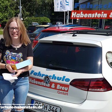 Herzlichen Glückwunsch zur bestandenen Führerscheinprüfung liebe Pauline! Fahrschule - Rosenheim - Motorrad