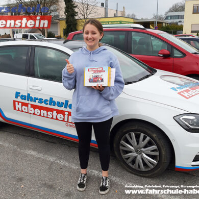 Herzlichen Glückwunsch zur bestandenen Führerscheinprüfung lieber Fabienne!
