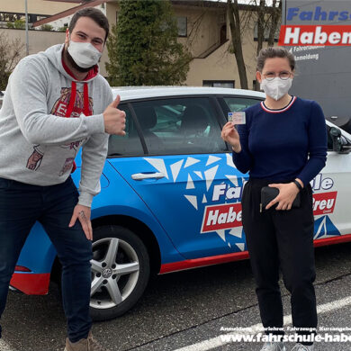 Herzlichen Glückwunsch zur bestandenen Führerscheinprüfung lieber Fanny!