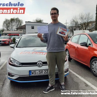 Herzlichen Glückwunsch zur bestandenen Führerscheinprüfung lieber Semi!