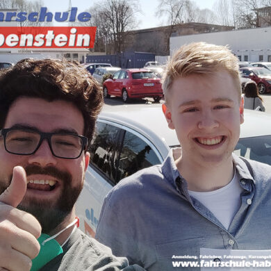 Herzlichen Glückwunsch zur bestandenen Prüfung Niklas! Führerschein - Rosenheim - Klasse B