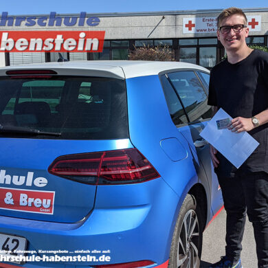 Herzlichen Glückwunsch zur bestandenen Prüfung für Klasse B