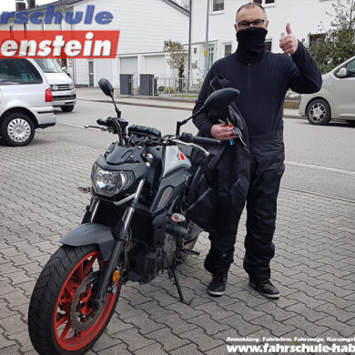 Herzlichen Glückwunsch zur bestandenen Prüfung lieber Manuel!